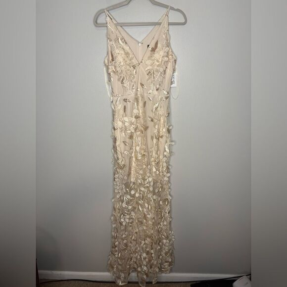 Xscape 3D Floral Applique Maxi Dress NWT - Picture 6 of 6